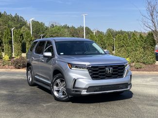 Used 2023 Honda Pilot EX-L video 2