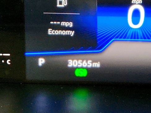 Used 2022 Volkswagen Tiguan SE AWD/4WD image 15