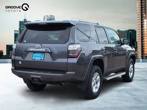 Used 2015 Toyota 4Runner SR5 AWD/4WD image 6
