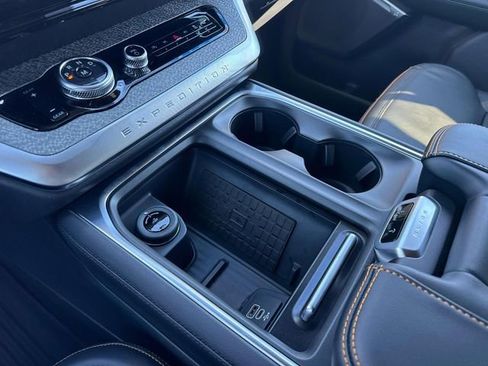 New 2025 Ford Expedition Tremor image 29