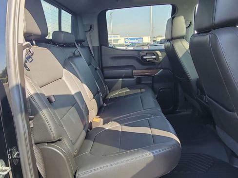 Used 2021 Chevrolet Silverado 1500 LT Trail Boss w/ Convenience Package II image 27