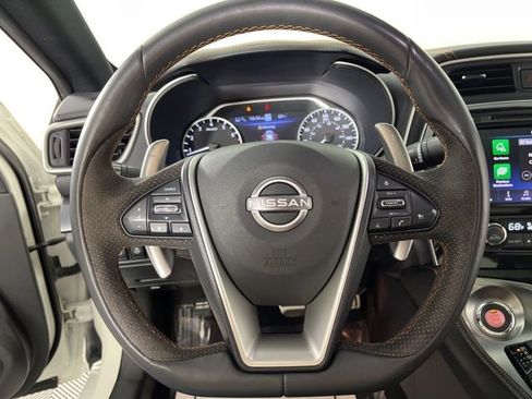 Used 2023 Nissan Maxima SR w/ Sport Mat Group FWD image 22