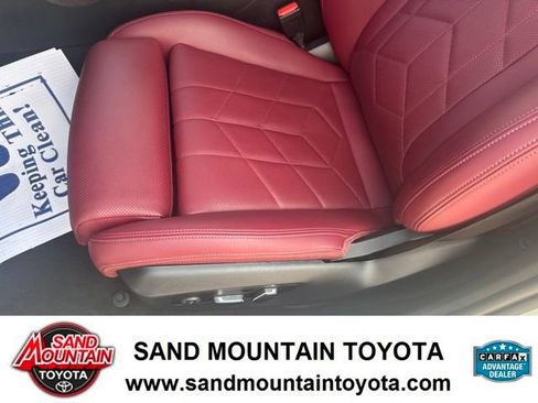 Used 2026 BMW 530i RWD image 15