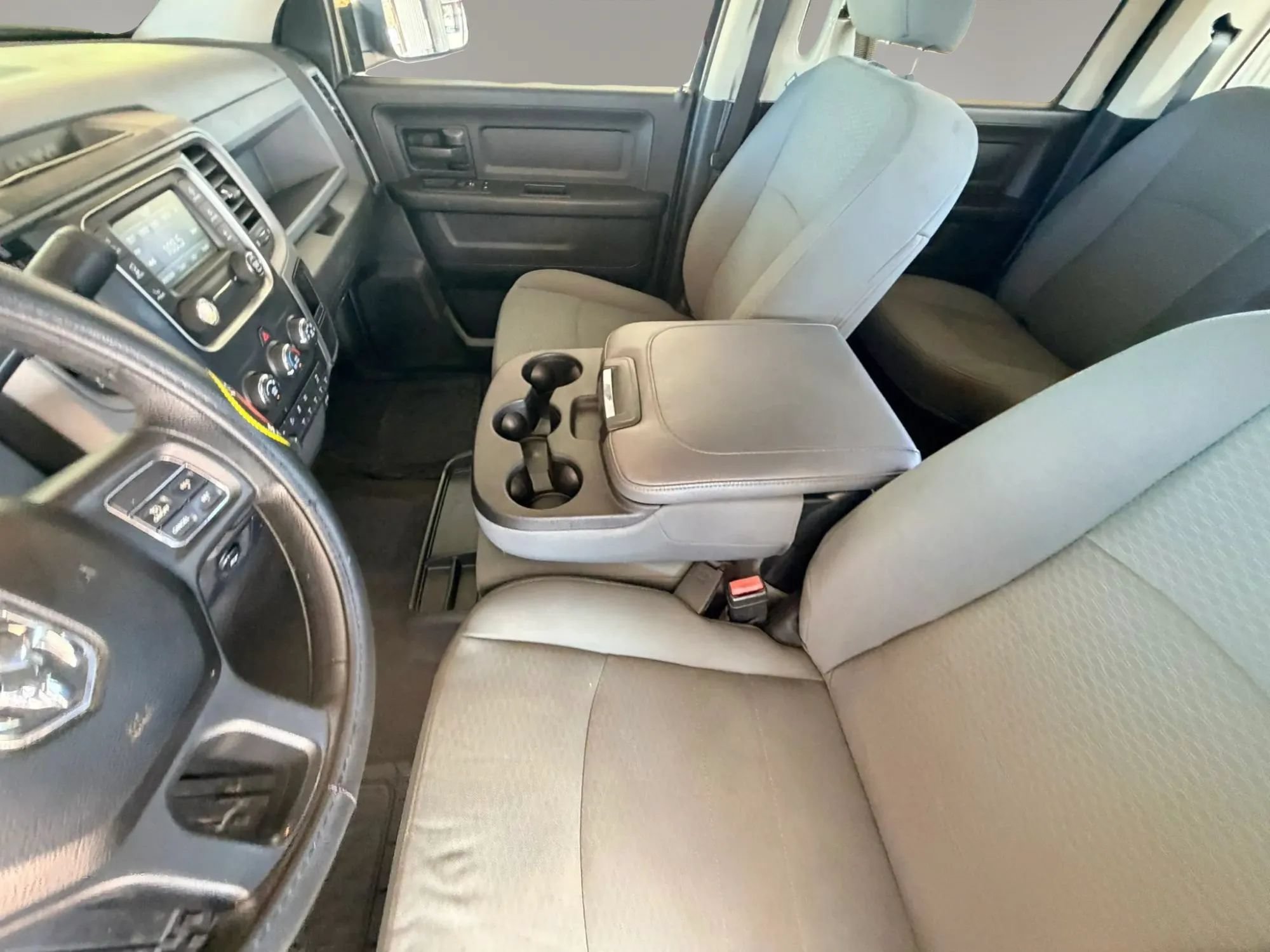 Used 2017 RAM 2500 Tradesman w/ Chrome Appearance Group AWD/4WD image 31
