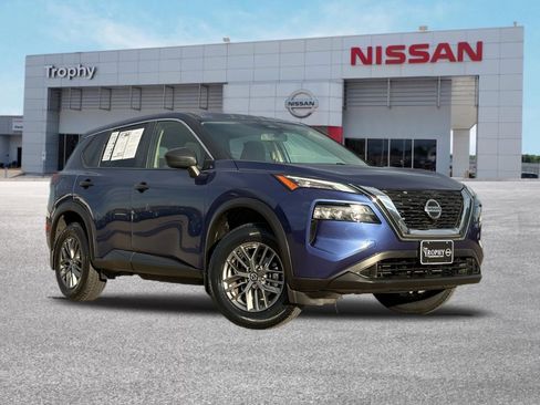 Certified 2021 Nissan Rogue S image 1
