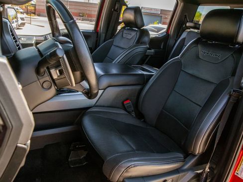 Used 2019 Ford F150 Raptor w/ Equipment Group 802A Luxury AWD/4WD image 13