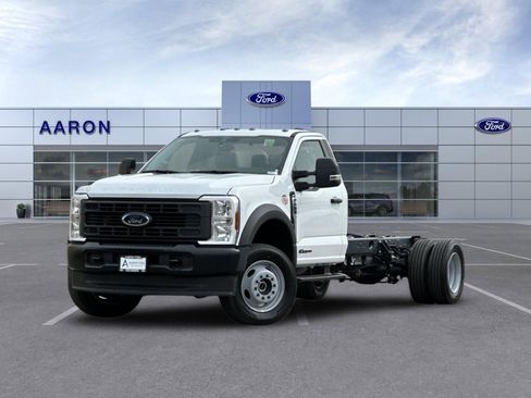 New 2026 Ford F600 4x4 Regular Cab Super Duty image 2