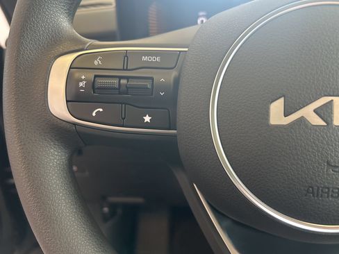 New 2026 Kia K5 LXS FWD image 17