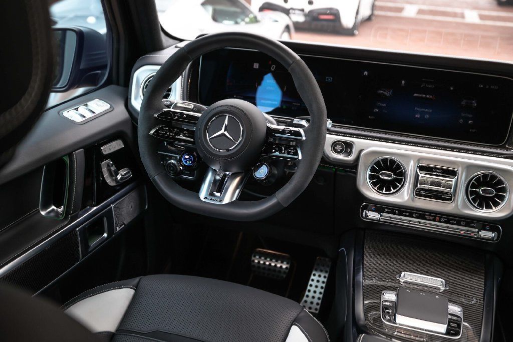 Used 2026 Mercedes-Benz G 63 AMG 4MATIC image 48