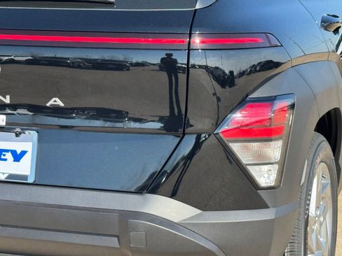 New 2026 Hyundai Kona SE image 6