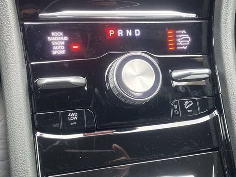 New 2025 Jeep Grand Cherokee L Overland w/ Advanced Protech Group III image 26