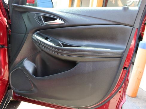 Used 2023 Buick Encore GX Select w/ Safety Package II FWD image 46
