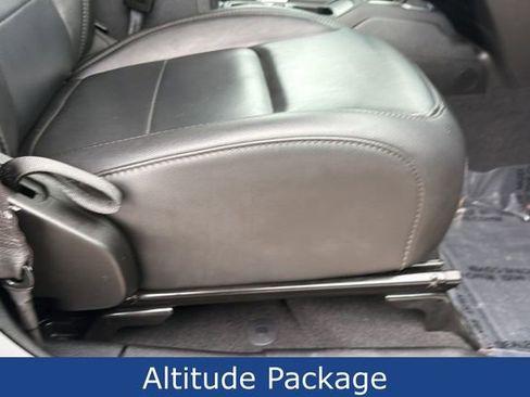 Used 2021 Jeep Wrangler Unlimited Sahara image 21