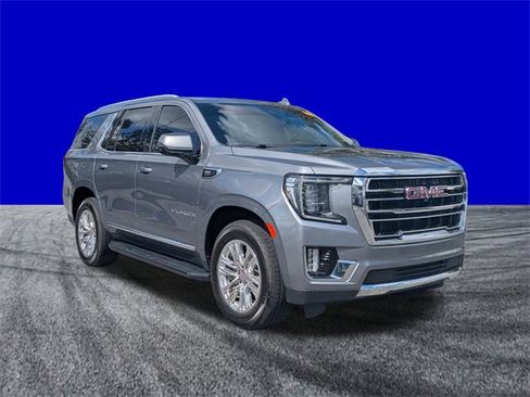 Used 2022 GMC Yukon SLT w/ SLT Luxury Package image 2