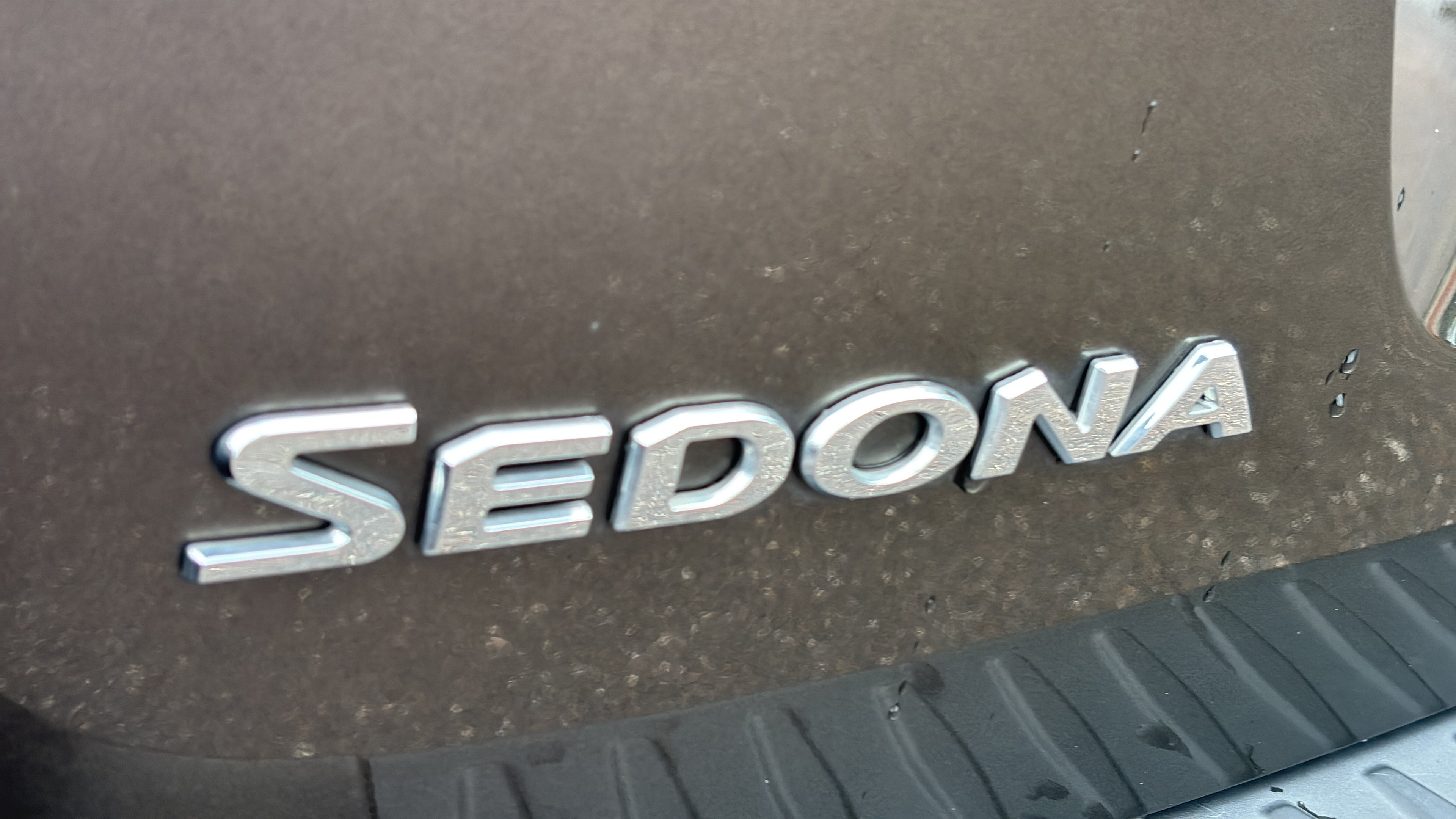 Used 2018 Kia Sedona EX FWD image 35