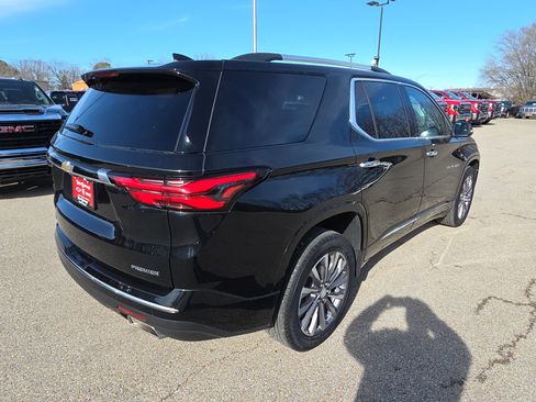 Used 2023 Chevrolet Traverse Premier w/ LPO, Floor Liner Package image 8