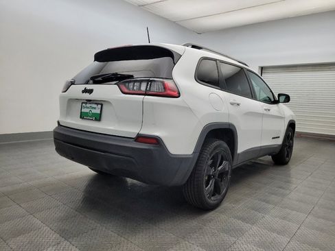Used 2020 Jeep Cherokee Latitude Plus image 9