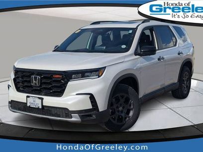 New 2025 Honda Pilot TrailSport
