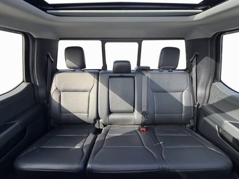 Used 2023 Ford F250 Lariat w/ Sport Appearance Package image 31