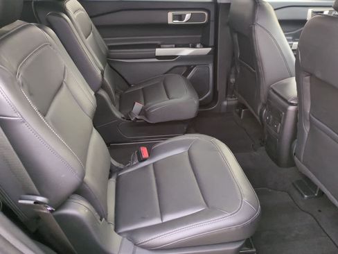 Used 2023 Ford Explorer XLT w/ Equipment Group 202A image 20