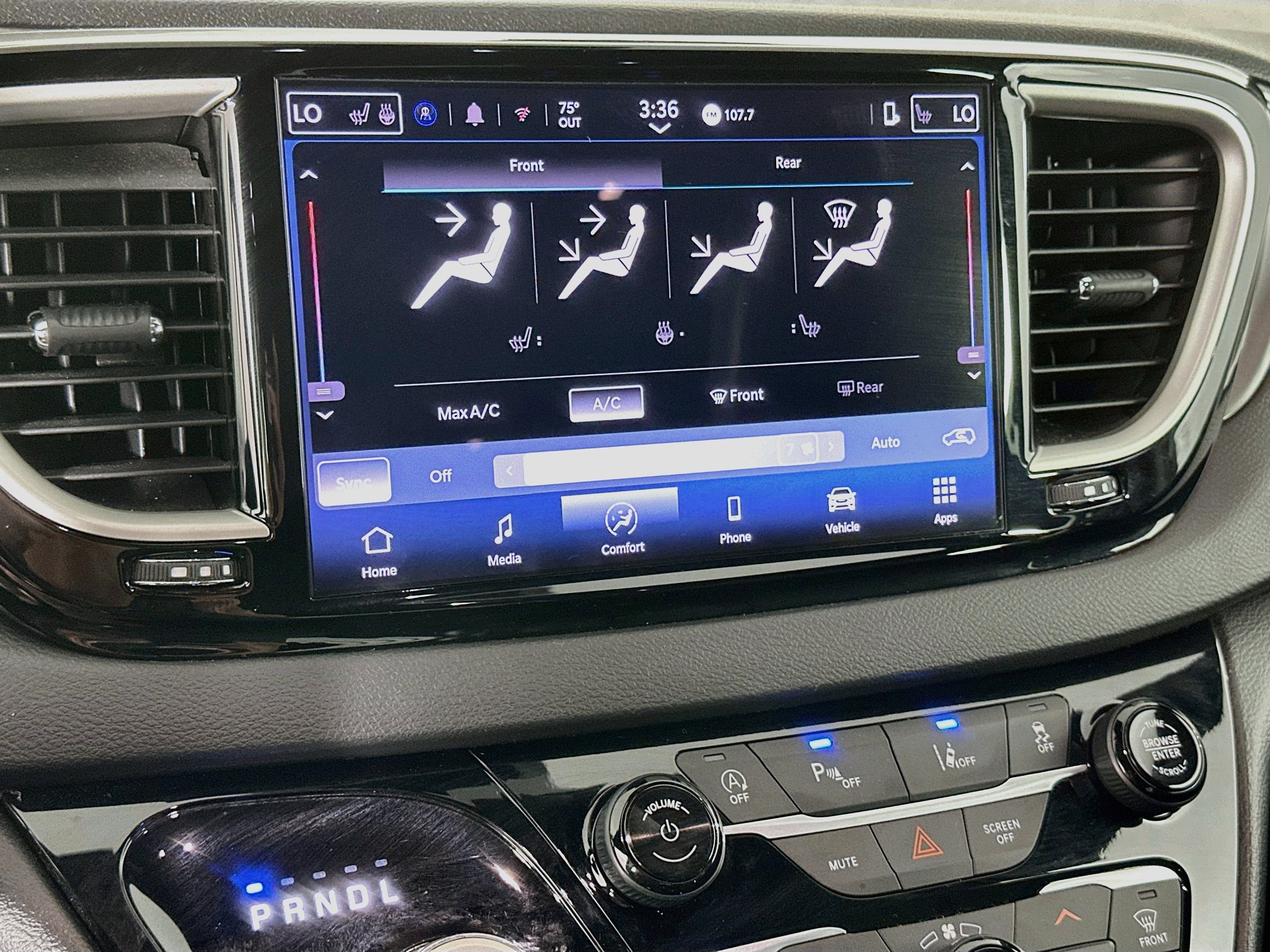 Used 2025 Chrysler Pacifica Select FWD image 23