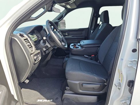 New 2025 RAM 2500 Tradesman AWD/4WD image 12