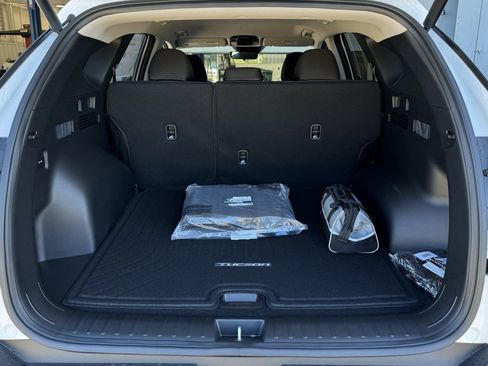 Used 2025 Hyundai Tucson SEL image 14