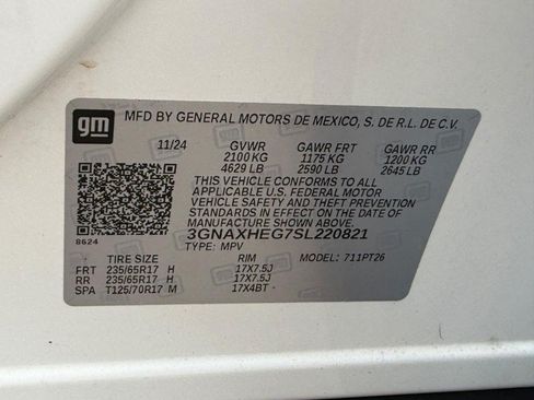 Used 2025 Chevrolet Equinox LT FWD image 23