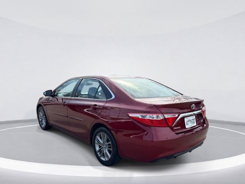 Used 2016 Toyota Camry SE w/ Protection Package (Q2) image 6