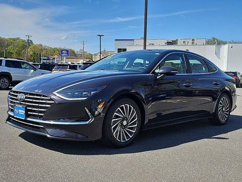 Used 2023 Hyundai Sonata Limited FWD image 4
