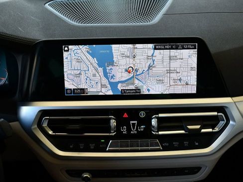 Used 2020 BMW 330i Sedan w/ Premium Package image 51