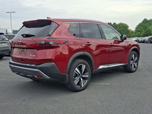Certified 2023 Nissan Rogue SL w/ SL Premium Package AWD/4WD image 6