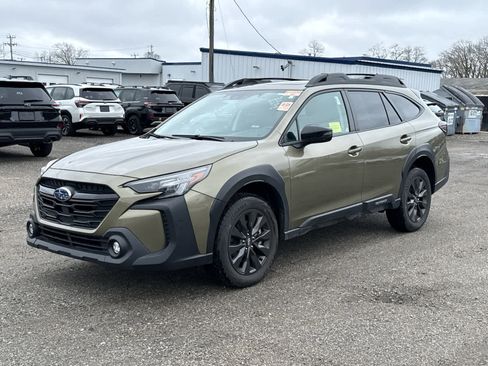 Certified 2025 Subaru Outback Onyx Edition image 2