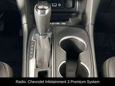 Used 2020 Chevrolet Equinox Premier image 12