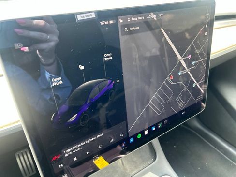 Used 2021 Tesla Model Y Performance AWD/4WD image 10