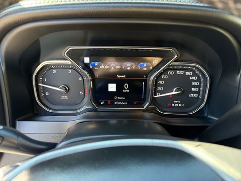 Used 2022 GMC Sierra 3500 Denali image 11