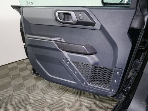 Used 2024 Ford Bronco Black Diamond image 33