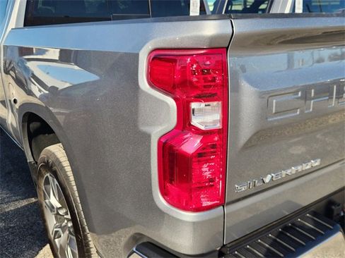Used 2025 Chevrolet Silverado 1500 LT w/ Protection Package image 7
