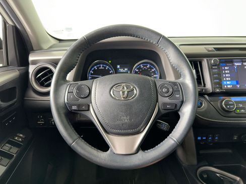 Used 2018 Toyota RAV4 Limited w/ Advanced Technology Package image 16
