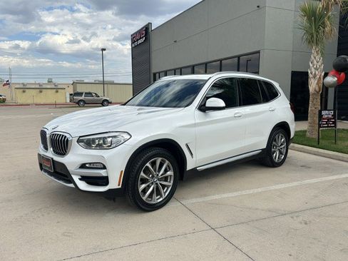 Used 2019 BMW X3 sDrive30i w/ Premium Package image 12