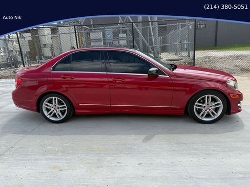 Used 2014 Mercedes-Benz C 250 Sedan image 2