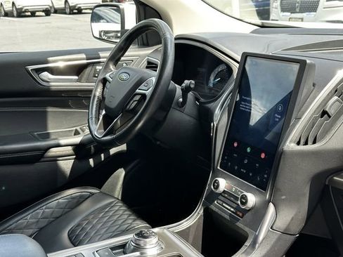 Used 2023 Ford Edge Titanium AWD/4WD image 33