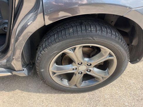 Used 2017 Dodge Journey Crossroad AWD/4WD image 27