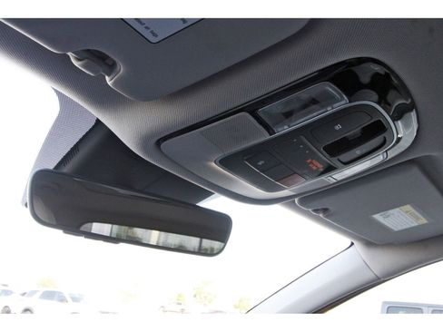 Used 2024 Hyundai Tucson Limited FWD image 23