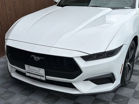Used 2025 Ford Mustang Premium RWD image 20
