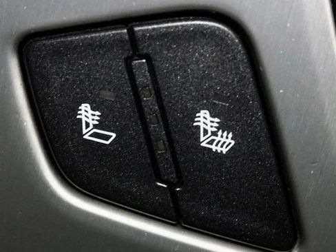 Used 2017 GMC Sierra 1500 SLT w/ SLT Premium Package image 32