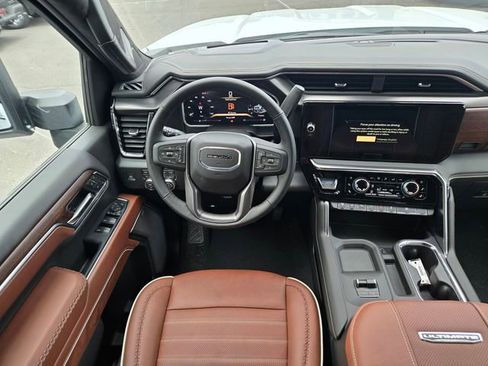 New 2026 GMC Sierra 3500 Denali Ultimate image 10