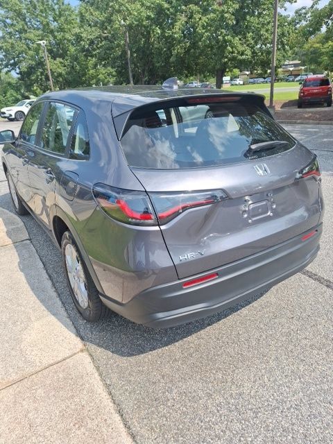 Used 2023 Honda HR-V LX image 7