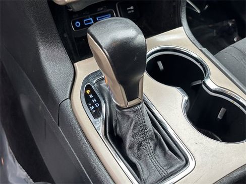 Used 2017 Jeep Grand Cherokee Laredo w/ Quick Order Package 23E image 28