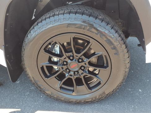 Used 2024 Toyota Tundra SR5 w/ SR5 Convenience Package AWD/4WD image 9